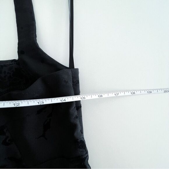 Le Château Halter Party Dress Black Floral Flocking Net Crinoline Women's M - Picture 9 of 11